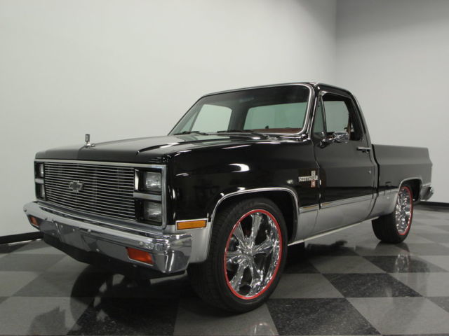 SHOW QUALITY TRUCK, COLD R134 AC, FUTURE CLASSIC, NICE STYLE & COLORS, ALL-NEW! 1981 Chevrolet C10 Scottsdale