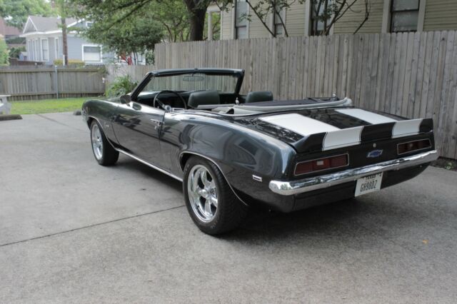 1969 Chevrolet Camaro - photo 10