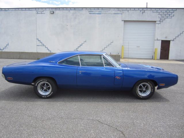 SHOW WINNING PAINT VINTAGE AC MARCH PULLEY SYS 5 SP TREMEC 440/500HP 8 3/4 MINT 1970 Dodge Charger REAL R/T 440