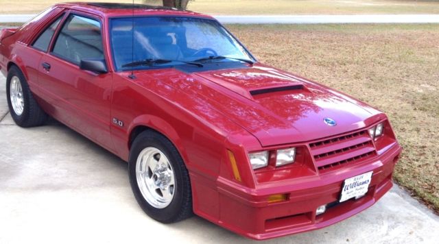 1982 Ford Mustang GT - photo 2