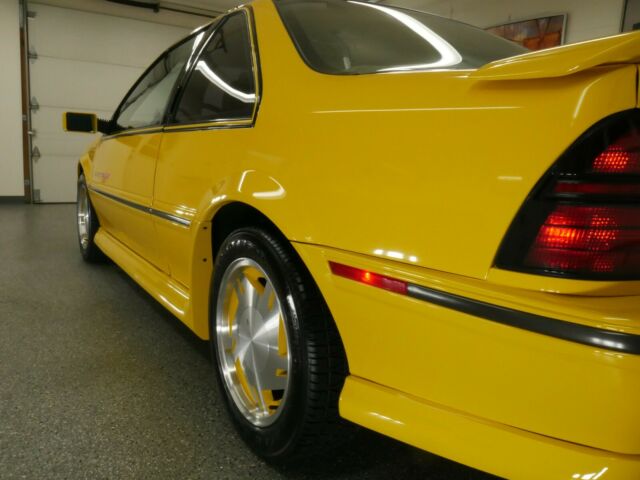 1990 Chevrolet Beretta Indy Pace Car - photo 3