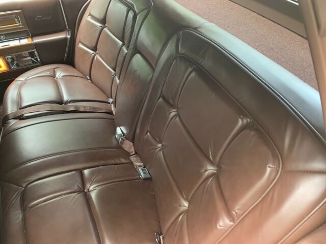 1984 Cadillac Fleetwood excellent - photo 5