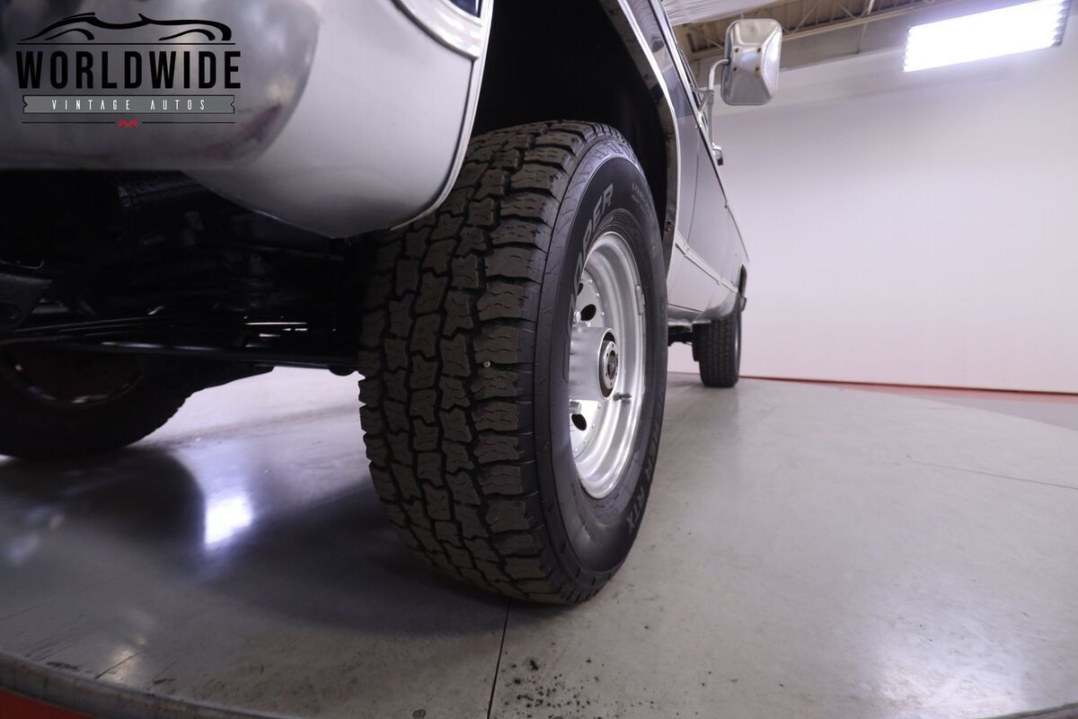 1979 GMC Sierra R2500 - photo 11