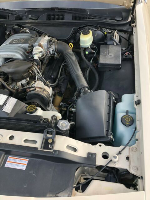 1990 Lincoln Town Car - photo 10