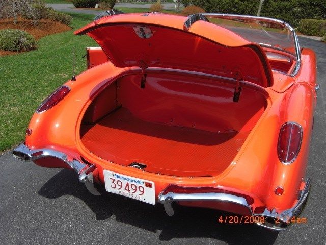 1958 Chevrolet Corvette white coves - photo 3