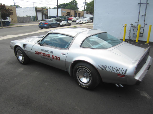 1979 Pontiac Trans Am 4 SPEED SILVER ANNIVERSARY - photo 2