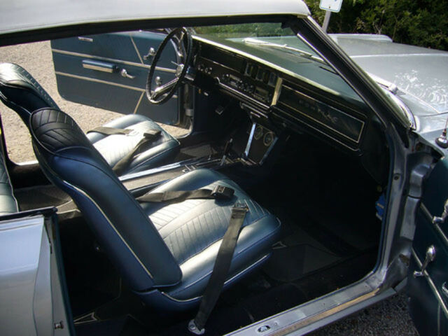 1966 Pontiac 2 + 2 - photo 5