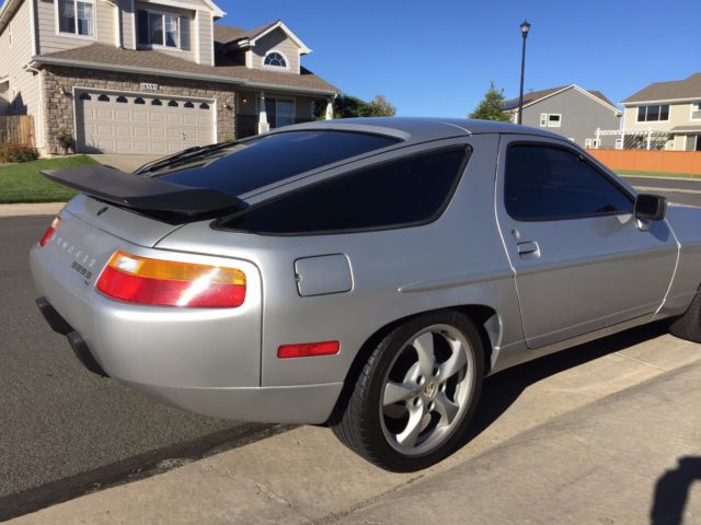 1987 Porsche 928 - photo 5