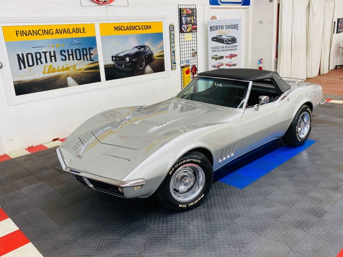 1968 Chevrolet Corvette - TWO TOP CONVERTIBLE - 427 390HP - NUMBERS MATCHI - photo 2