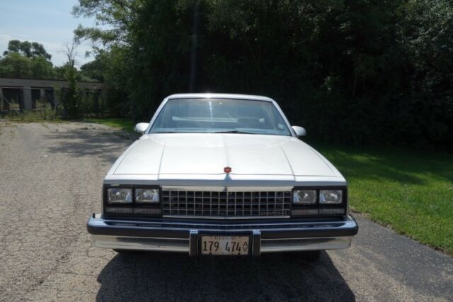 1986 Chevrolet El Camino SUPER SPORT- 305 V8 /2004R OVERDRIVE 4 SPEED - photo 4