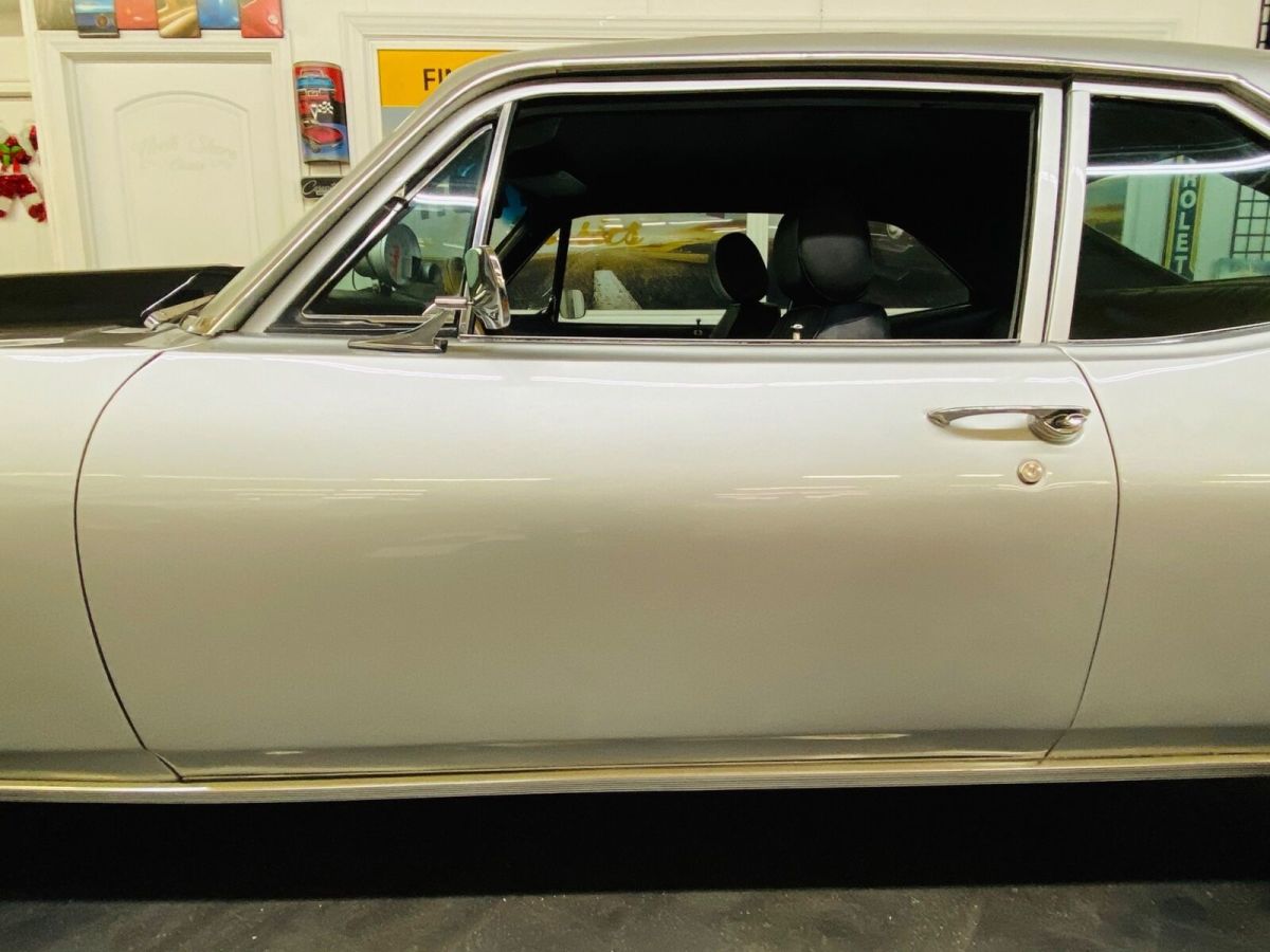 1970 Chevrolet Nova - 454 BIG BLOCK - 4 SPEED MANUAL - VERY CLEAN - - photo 12