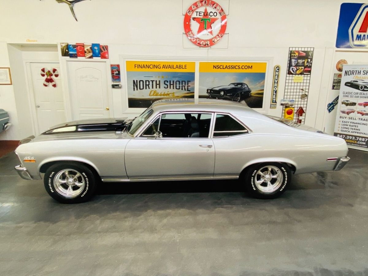 1970 Chevrolet Nova - 454 BIG BLOCK - 4 SPEED MANUAL - VERY CLEAN - - photo 4