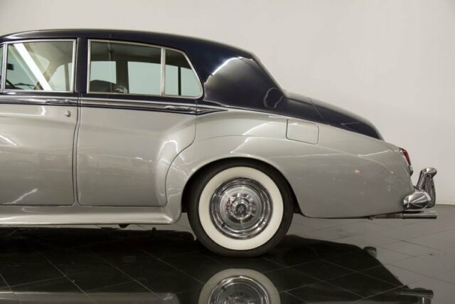 1961 Rolls-Royce Silver Cloud II -- - photo 8
