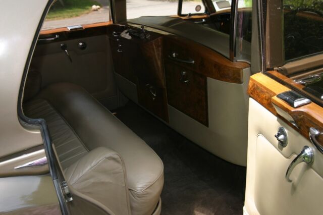 1962 Rolls-Royce Silver Cloud Radford conversions - photo 8