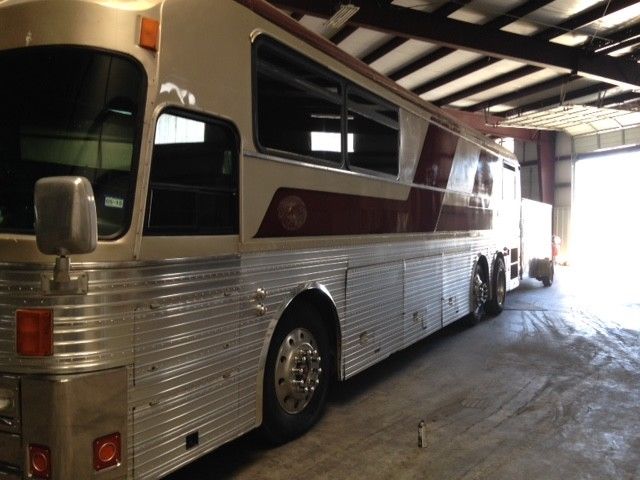 Silver Eagle Bus - photo 4