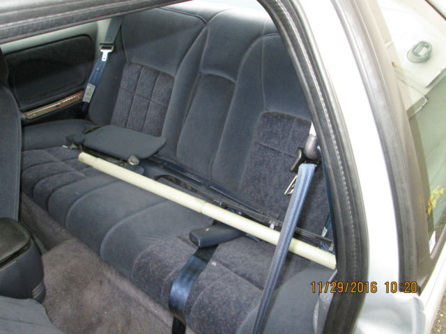 1994 Ford Thunderbird - photo 8