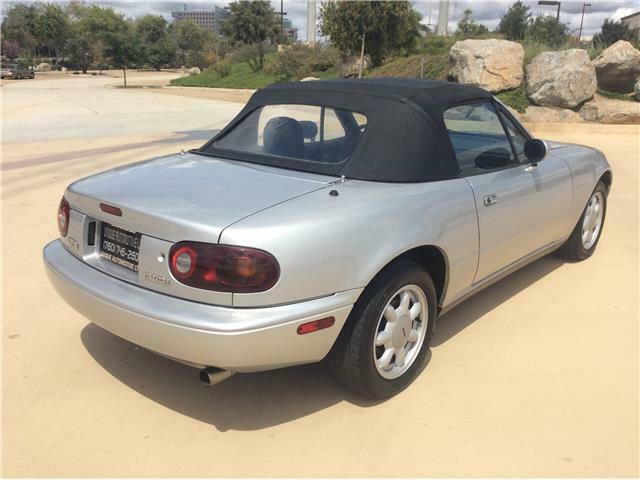 1990 Mazda MX-5 Miata -- - photo 3