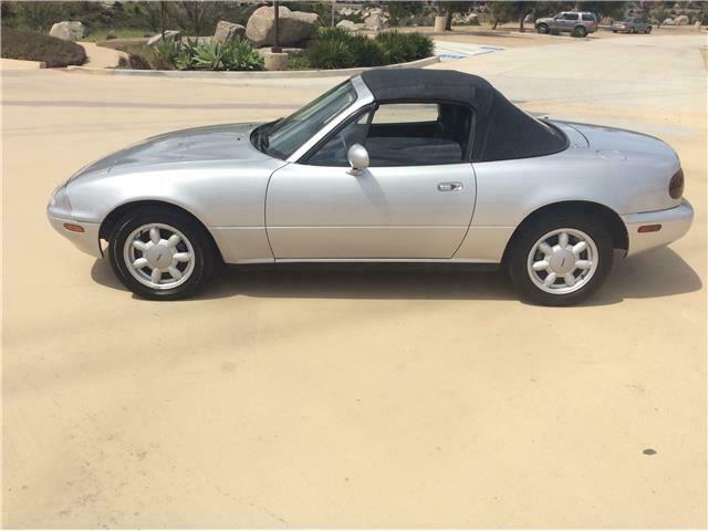 1990 Mazda MX-5 Miata -- - photo 8