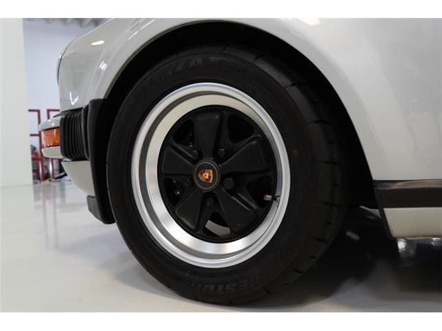 1986 Porsche 911 Carrera 3.2 Cabriolet - photo 11