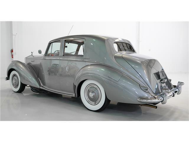 1953 Rolls-Royce Silver Dawn Saloon - photo 8