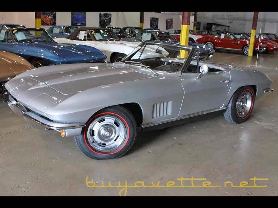 1967 Chevrolet Corvette Convertible - photo 2