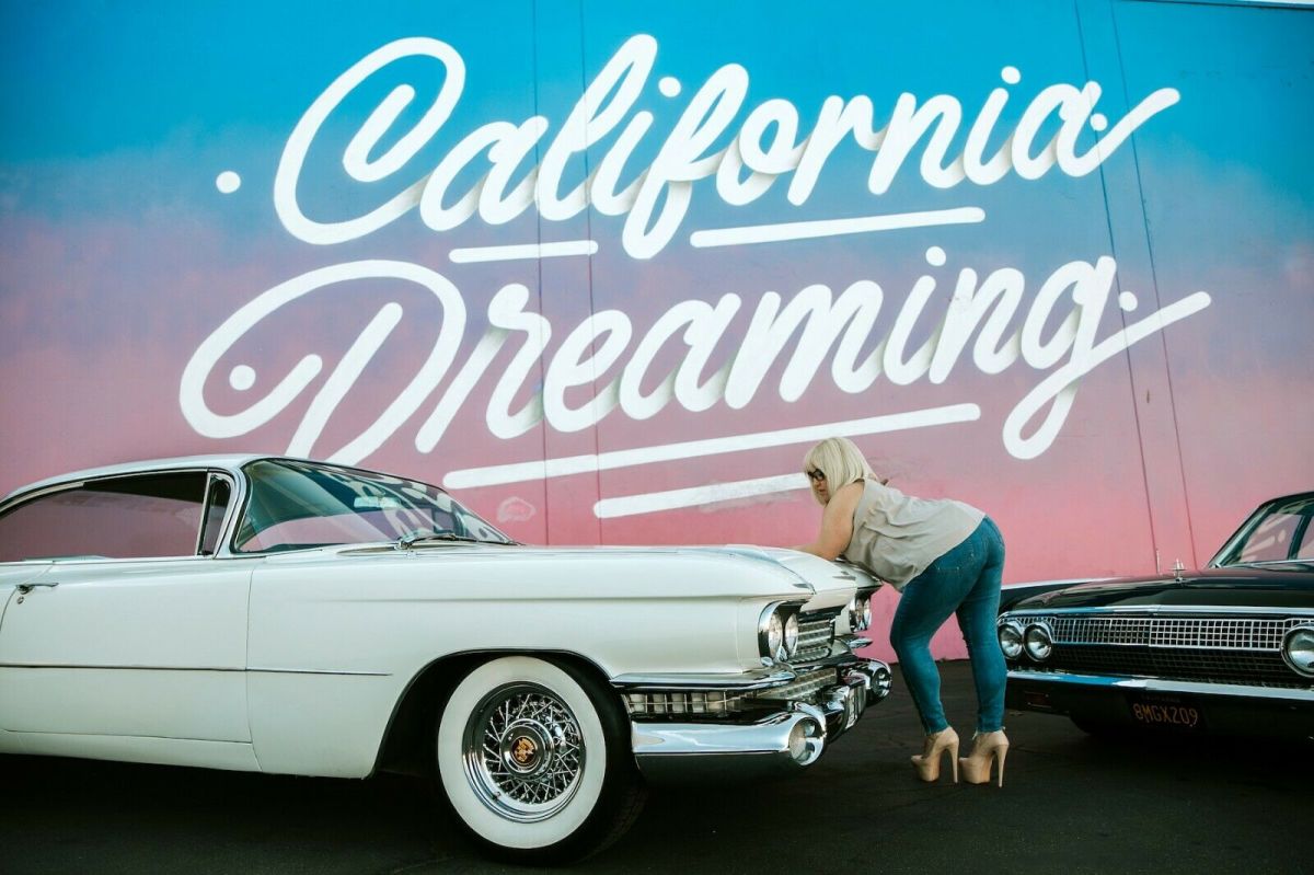 1959 Cadillac DeVille - photo 2