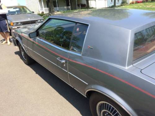 1985 Buick Riviera T-Type Turbo 3.8 Liter - photo 4