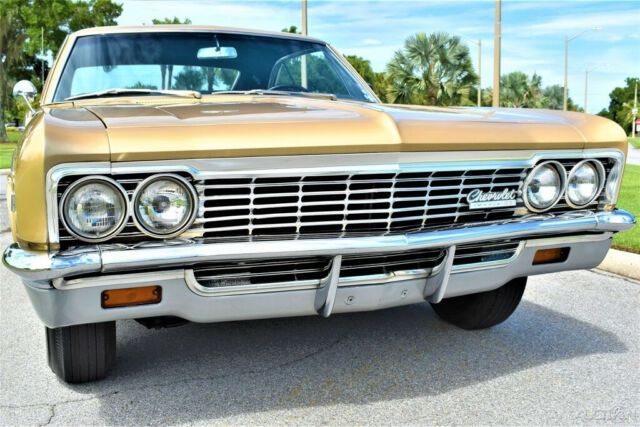 1966 Chevrolet Impala SS Hardtop, 327 V8, Power Steering, A/C, - photo 6