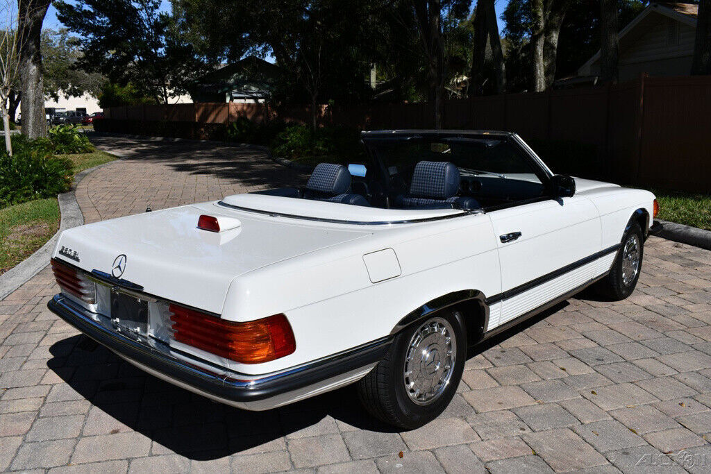 1984 Mercedes-Benz 200-Series Must Be Seen driven Buckets A/c Drives Amazing!! - photo 6