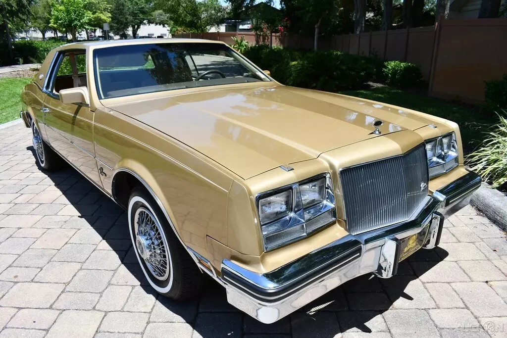 Simply Amazing original 1985 Buick Rivera 5L V8 Sunroof From Estate !! 1985 Buick Riviera Collector condition 5L V8 Automatic Sunroof Loaded!!