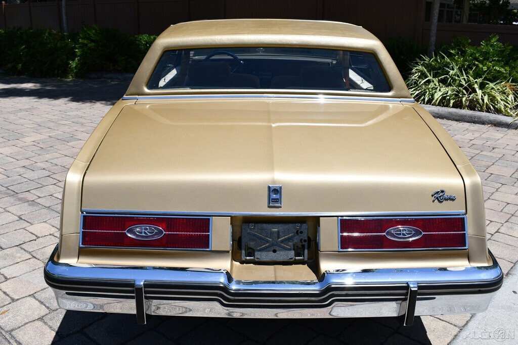 1985 Buick Riviera Collector condition 5L V8 Automatic Sunroof Loaded!! - photo 7