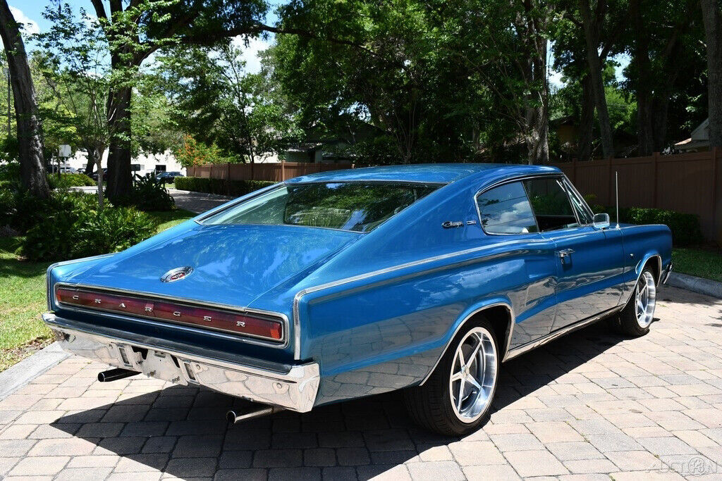 1966 Dodge Charger 318 V8 Automatic Power Steering Power Brakes - photo 6