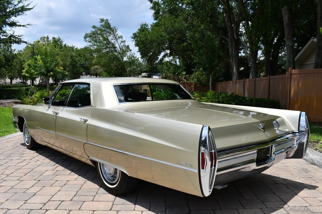 1968 Cadillac DeVille Original Example just sweet. - photo 5