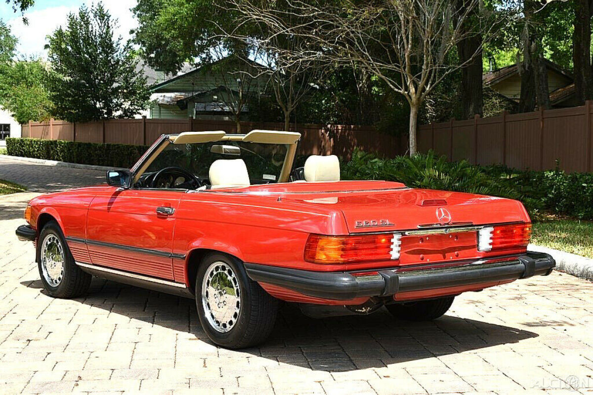 1988 Mercedes-Benz 500-Series 2 Dr Convertible Hard Top & Soft Top - photo 5