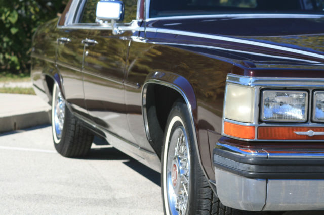 1987 Cadillac Brougham - photo 4