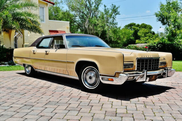 Simply stunning orginal 1973 Town Car Used Automatic RWD Sedan low miles 1973 Lincoln Continental Fully loaded rare Town Car