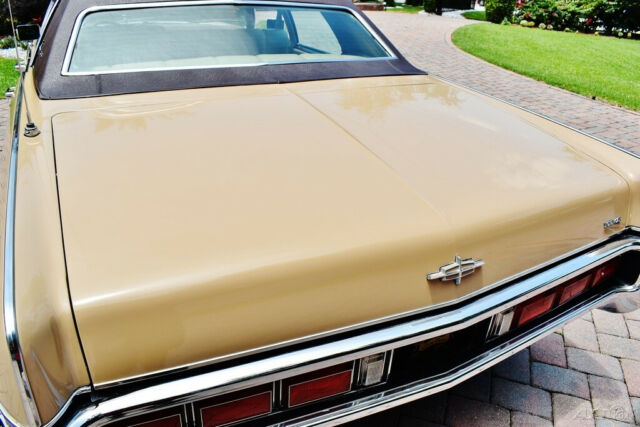 1973 Lincoln Continental Fully loaded rare Town Car - photo 6