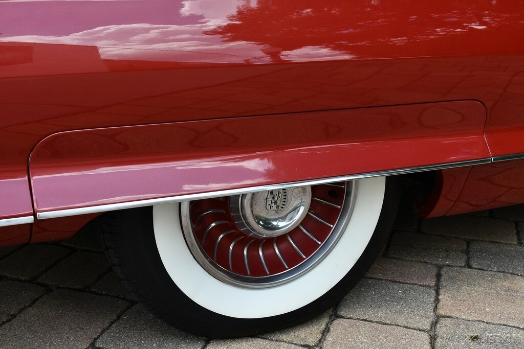 1961 Cadillac Convertible 390 v-8 loaded A/C Power Steering, - photo 12