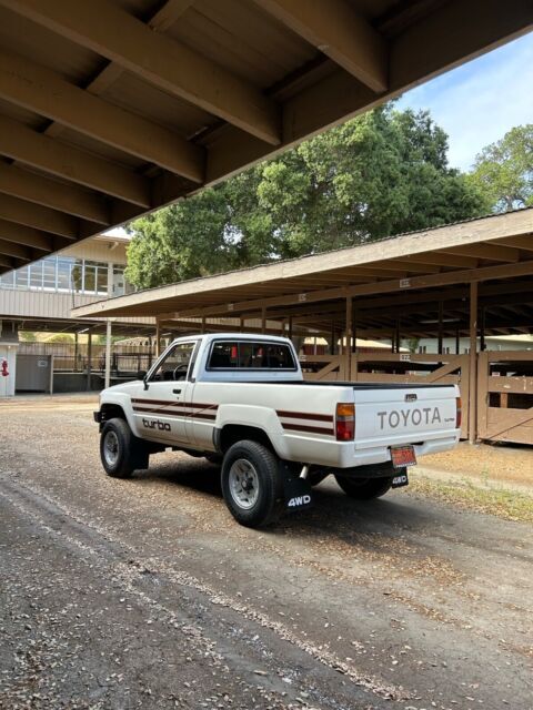 1986 Toyota Pickup - photo 3