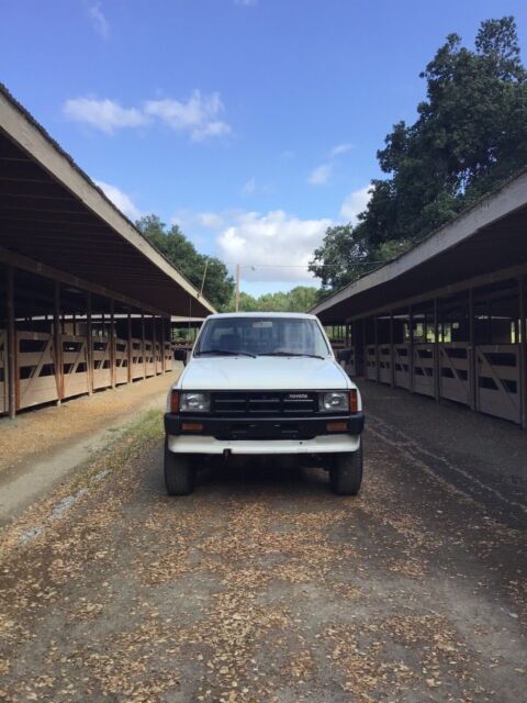 1986 Toyota Pickup - photo 5