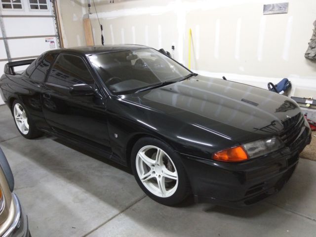 1991 Nissan GT-R Skyline