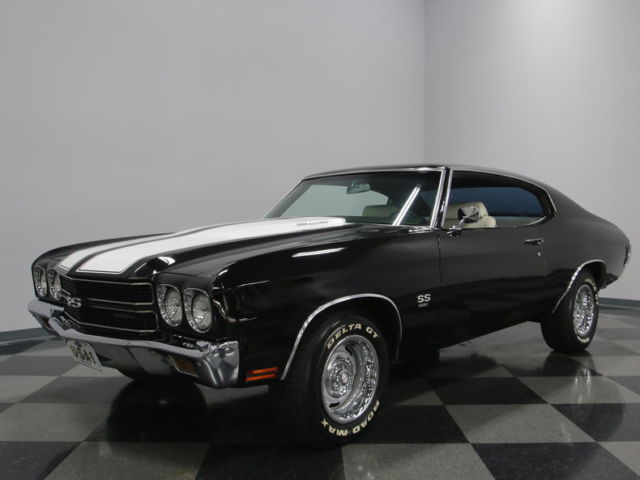 SINSTER BLACK PAINT W/ SS STRIPES, #'S MATCHING 350CI, BUCKETS/CONSOLE INTERIOR 1970 Chevrolet Chevelle