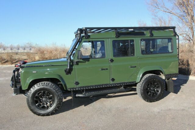 1980 Land Rover Defender Fortress Edition - photo 2