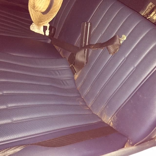1977 Mercedes-Benz 200-Series - photo 7