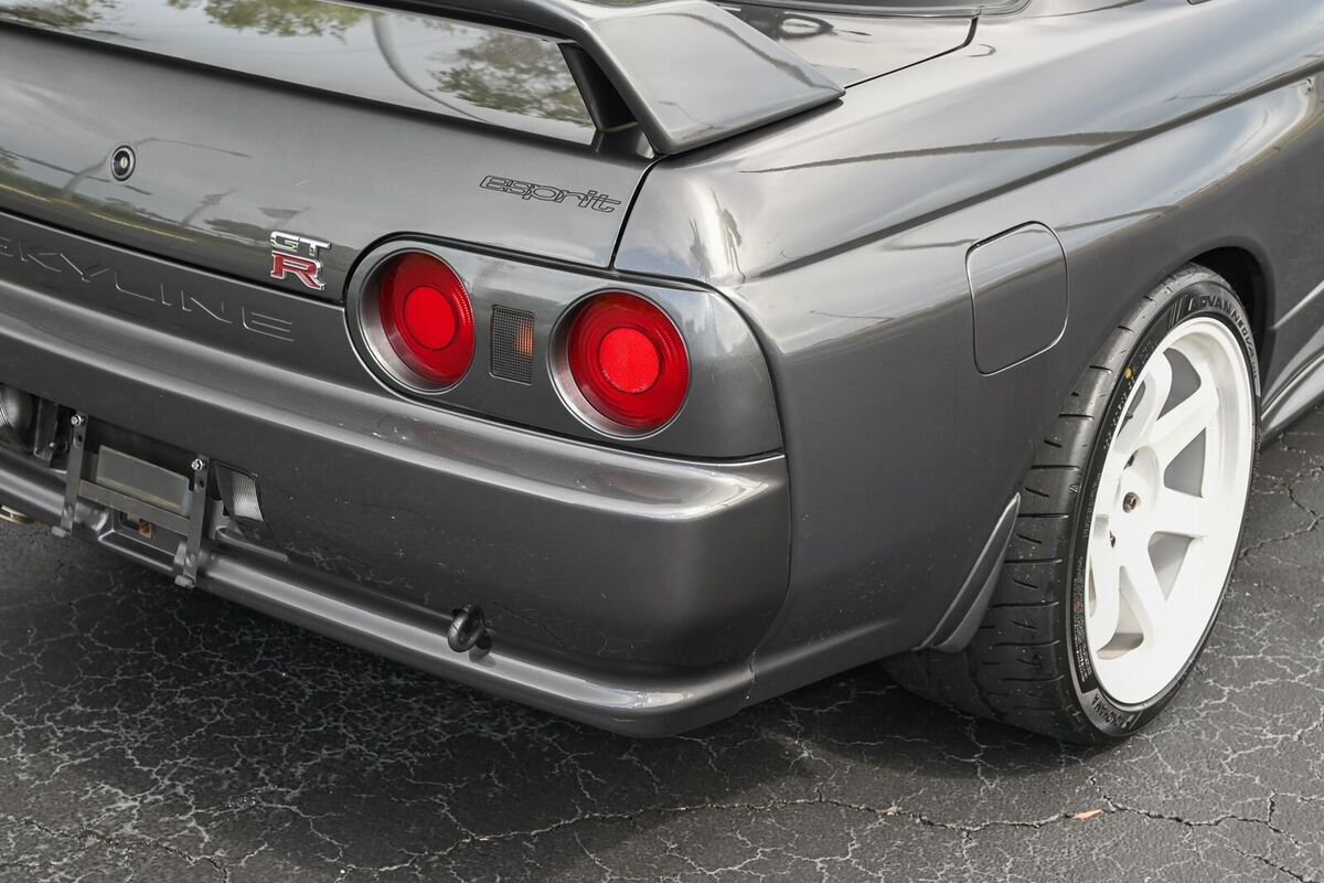 1993 Nissan GT-R Esprit Customer Car - photo 8