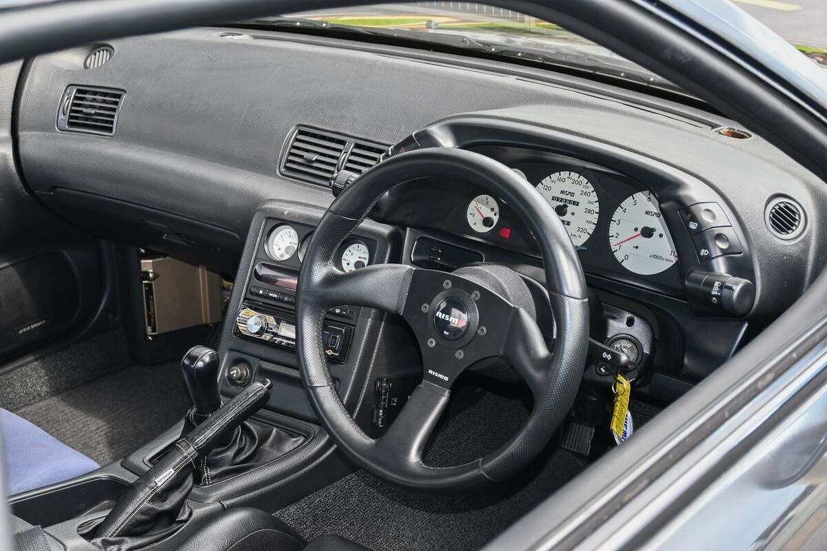 1993 Nissan GT-R Esprit Customer Car - photo 9
