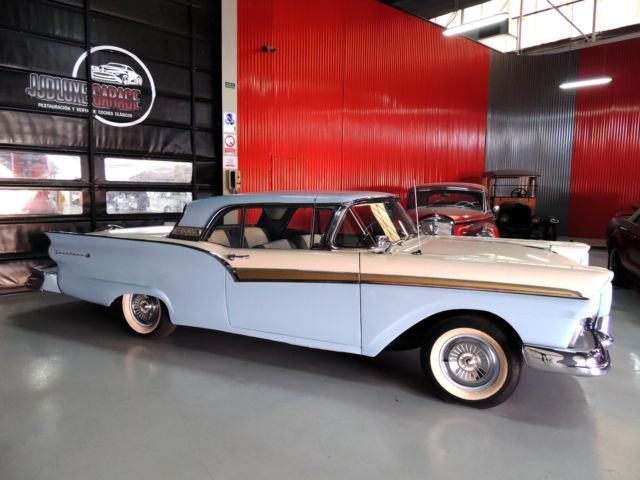 1957 Ford Fairlane 2 Door Retractable Hardtop - photo 4