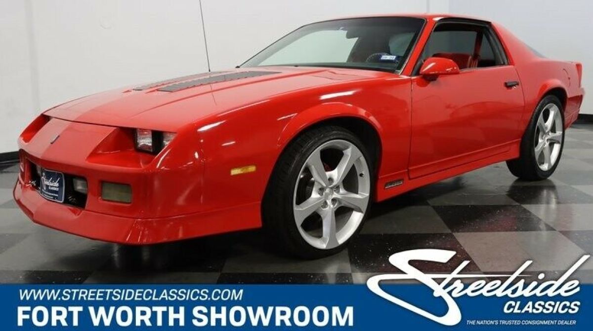 Slick Z/28 w/ 350 Crate V8, 700R4 Auto, Cold A/C, Great Repaint, Clean In/Out! 1986 Chevrolet Camaro Z/28