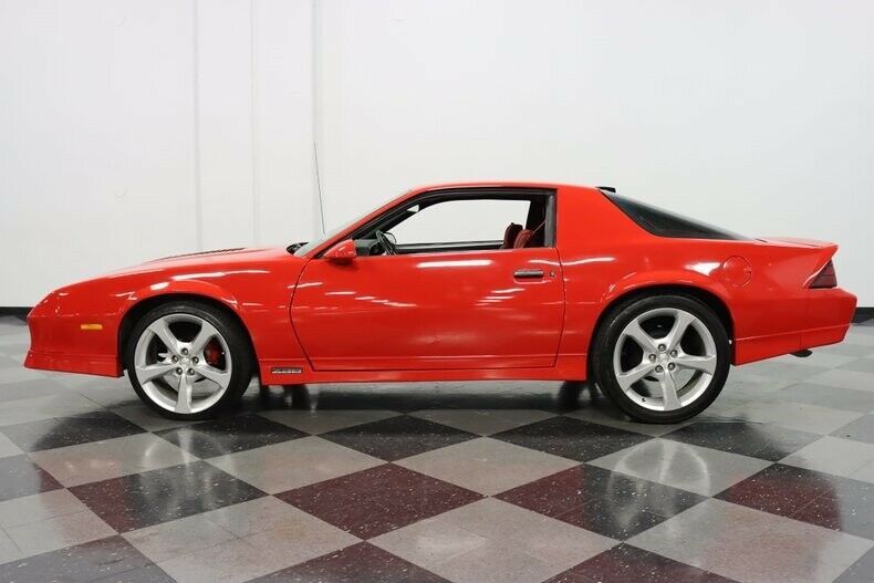 1986 Chevrolet Camaro Z/28 - photo 3