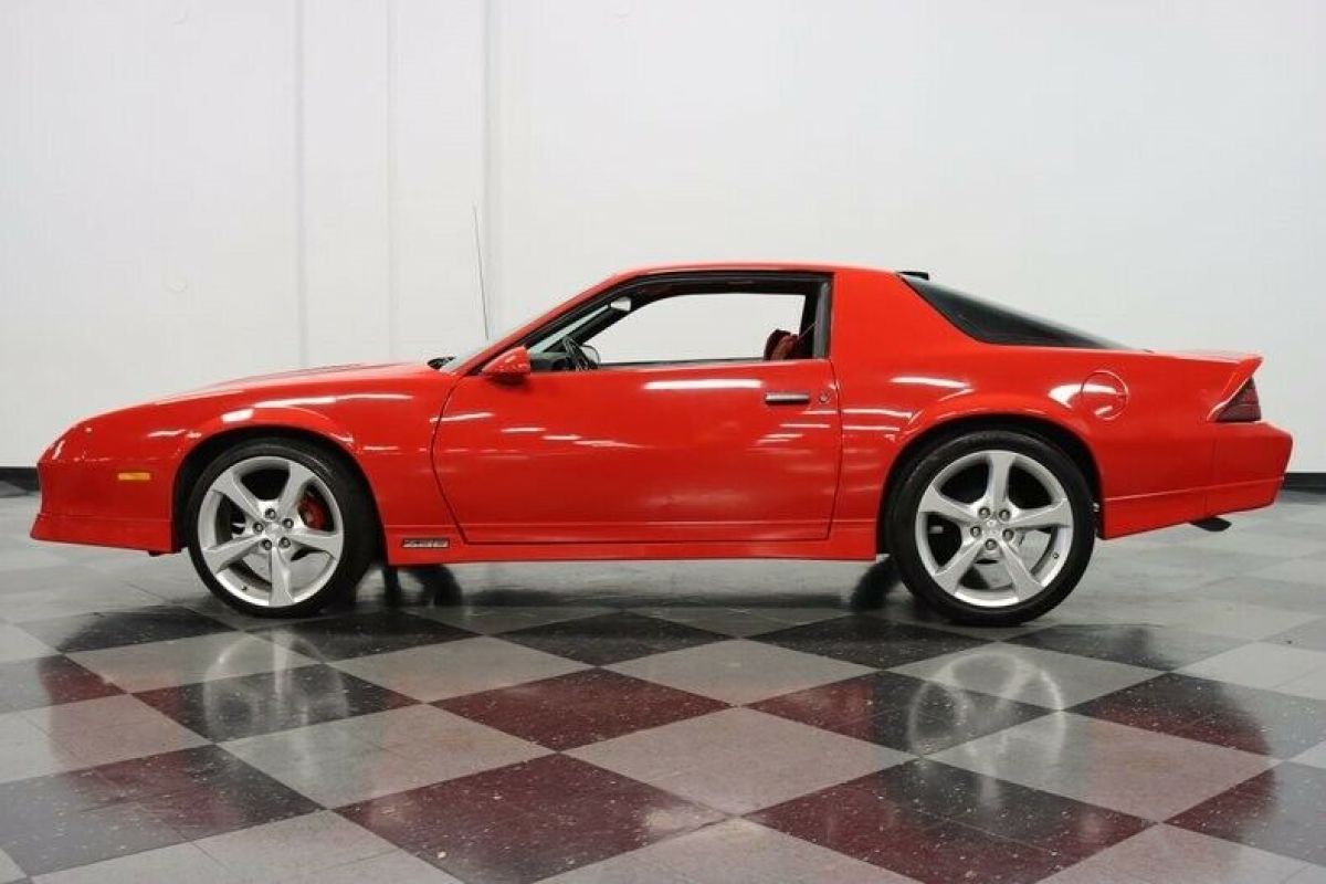 1986 Chevrolet Camaro Z/28 - photo 8